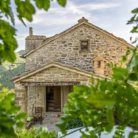 Villa Casa Del Mandorlo 6&2 By Marche Mercatello sul Metauro